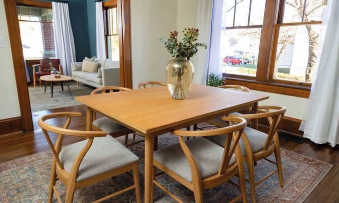 Roanoke Condominio | 4 Bedroom Suite at the Historic Winona House