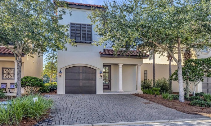 Villa Lago Condominio | 4 Bedroom Townhome - Villa Lago at Sandestin Golf & Beach Resort!