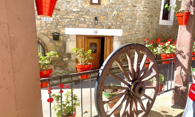 Lezana de Mena Cabaña | Casa Rural: Tranquilidad, Naturaleza y Teletrabajo