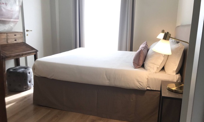 Vatican Apartamento | 4 bedrooms, 4 bathrooms, 1 kitchen, 1 living room, 1 minute to the Vatican