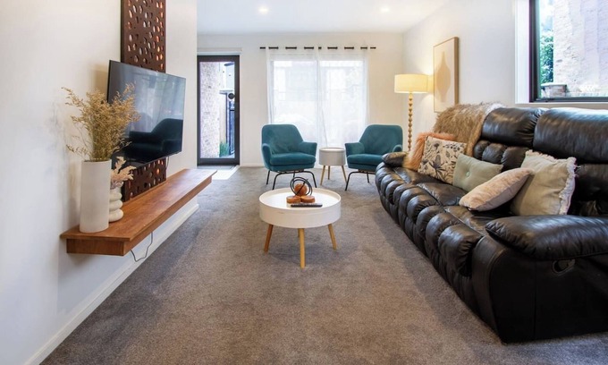 Christchurch City Centre Casa | 4 Bedrooms in the Heart of Christchurch CBD