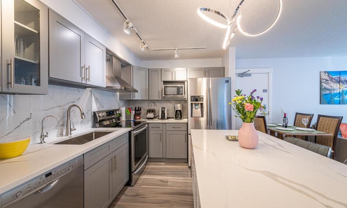 Canmore Apartamento | 4 Bedrooms Suite Combo for Group of Families - Windtower Lodge