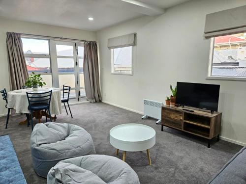 Wellington Apartamento | 4 Bedrooms, VERY Central Townhouse!