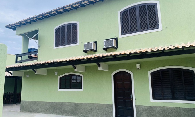 Arraial do Cabo Casa | 4 habitaciones, con aire acondicionado, barbacoa y pago en 12 x la tarjeta.