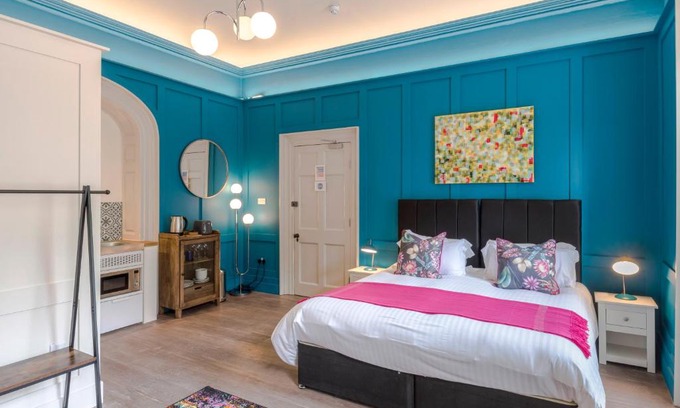 Bristol Apartamento | 4 Berkeley Square I Your Apartment