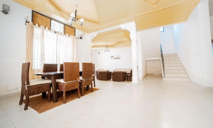 Bujumbura Apartamento | 4 BR Kajaga Sunset