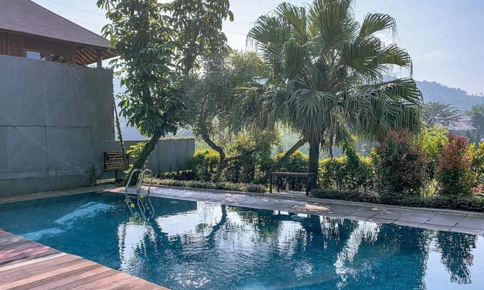 Bandung Villa | 4 dormitorios piscina Villa Dago, vista a la montaña