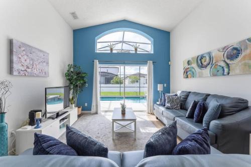 Seasons Casa | 4 BR No carpet Just Remodeled Unit SR1205