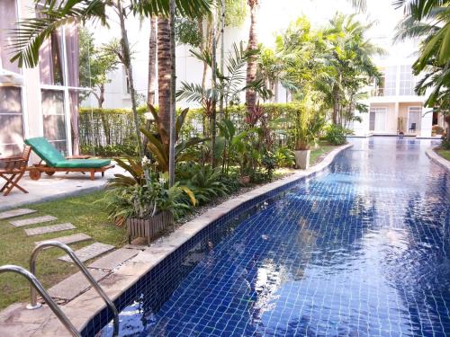 Hua Hin Villa | 4 BR Pool Villa Hua Hin Blue Lagoon