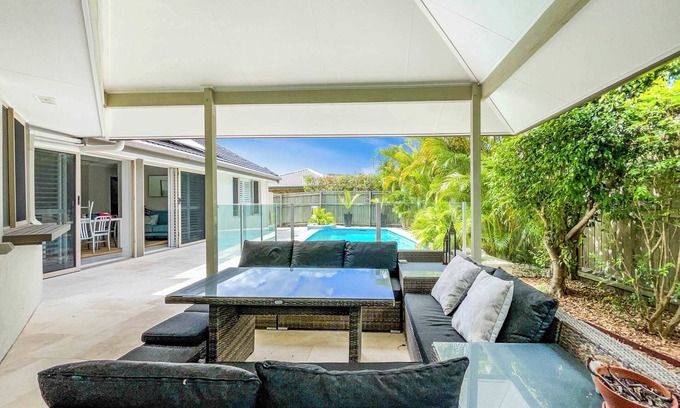 Bokarina Casa | 4 BRM Family Home with Pool Bokarina