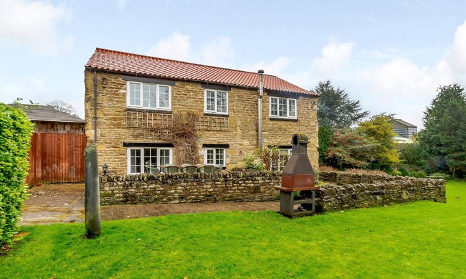 East Ayton Cabaña | 4 bedroom accommodation in East Ayton near Scarborough