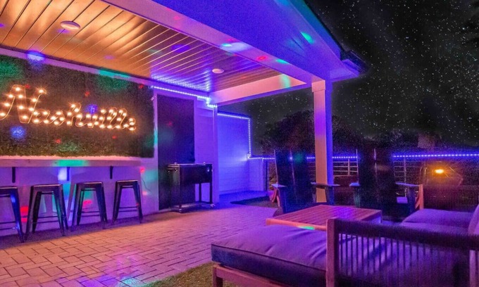 West End Casa | 4 Homes 60+ Bed Private Rooftops