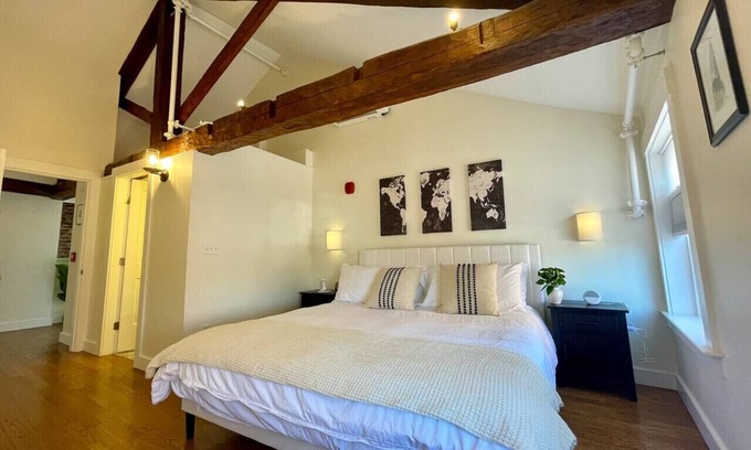 Portsmouth Apartamento | 4 King Suites, Downtown, Outlets, Beach, Historic