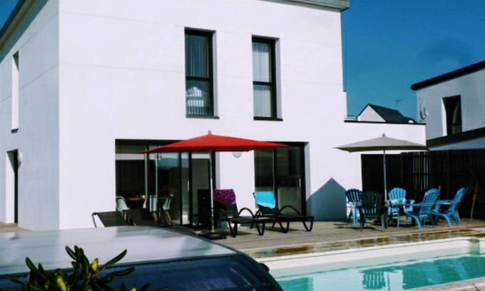 Clohars-Carnoet Casa | Casa de 4 * con vista al mar y piscina climatizada a 5 minutos de las playas