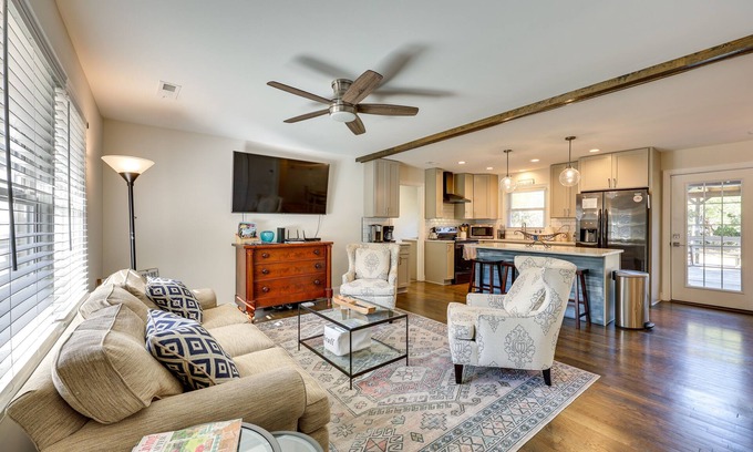 Wilmington Casa | 4 Mi to Beach: Wilmington Home w/ Gazebo Deck!