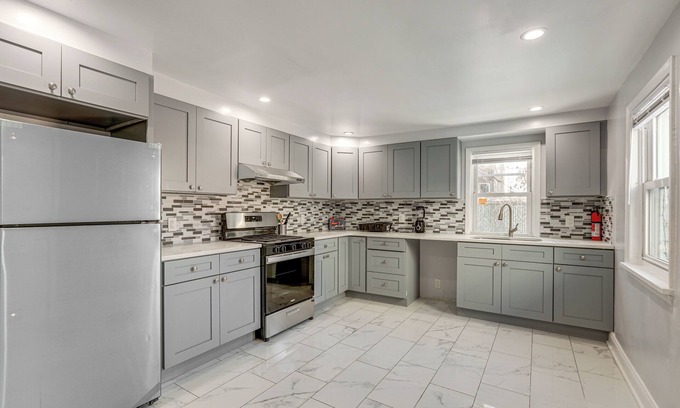 West Philadelphia Casa | 4 Mi to Center City: Philadelphia Townhome!