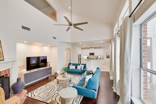 Frisco Casa | 4 Mi to Dtwn Family Home with Games in Frisco