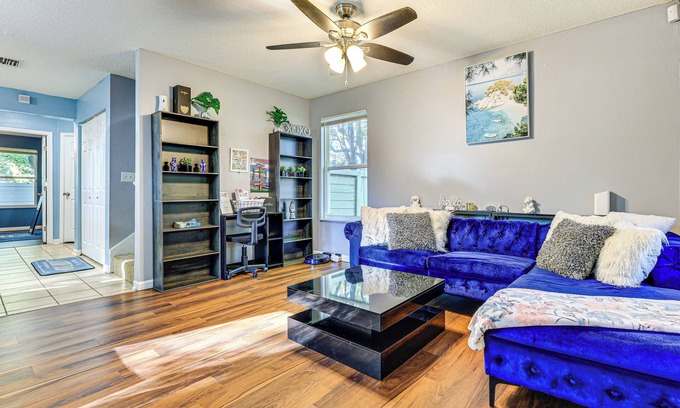 Grand Park Casa | 4 Mi to Dtwn Jacksonville: Game Day Escape!