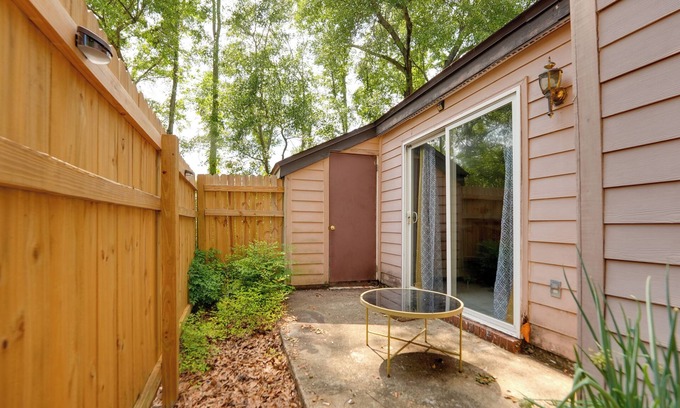 Tallahassee Casa | 4 Mi to Dtwn Tallahassee: Home w/Patio!