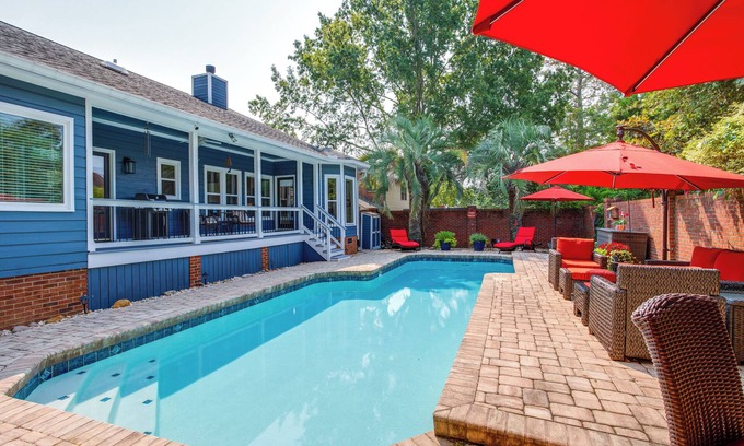 Harbison Casa | 4 Mi to Lake Murray: Pet-Friendly Home w/ Pool!