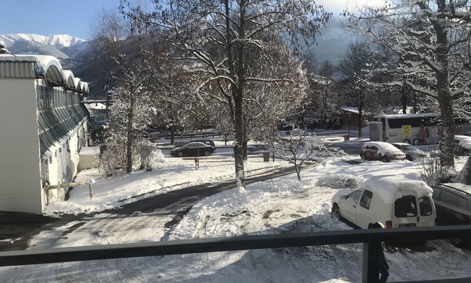 Zell am See Apartamento | 4 Mins from the City Express Lift . Private parking. sleeps 6