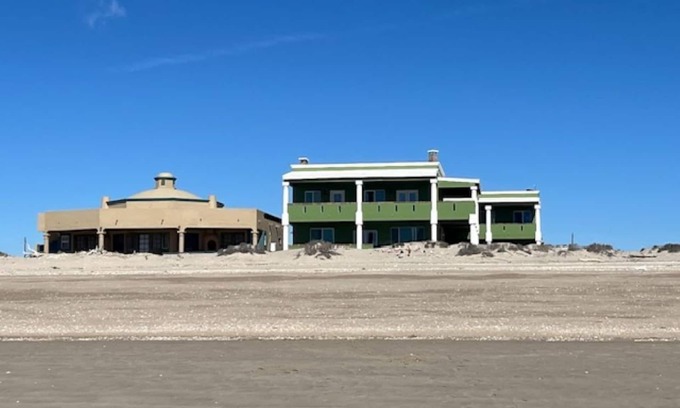 Puerto Penasco Casa | 4 BDRM Beachfront NEW! Spacious, WiFi, AC, sleeps up to 10