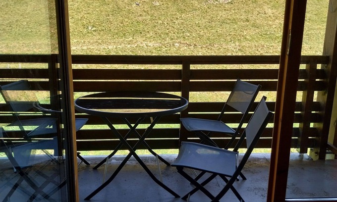 Besse-et-Saint-Anastaise Apartamento | 4-person apartment Hauteurs Super Besse - Indoor pool & Garage