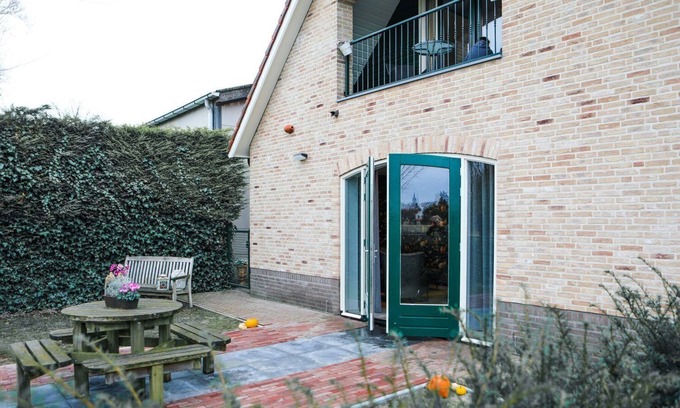 Wolphaartsdijk Casa | 4-person apartment in Wolphaartsdijk