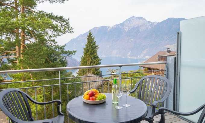 Ruetli Apartamento | 4-person apartment in the holiday park Landal Vierwaldstättersee
