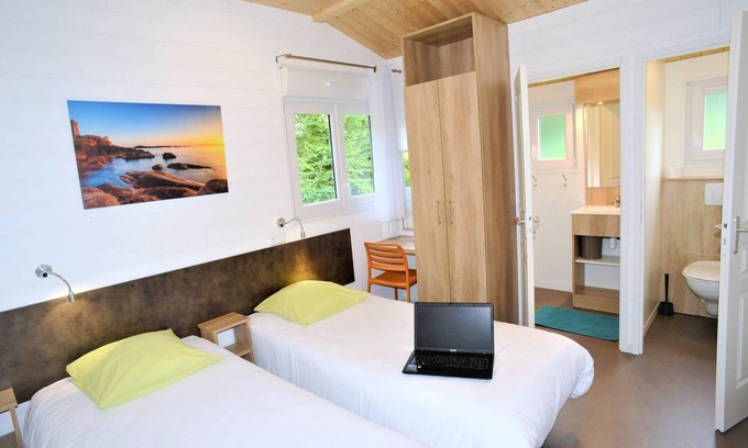 Merdrignac Chalet De Esquí | Deluxe Chalet 4 personas