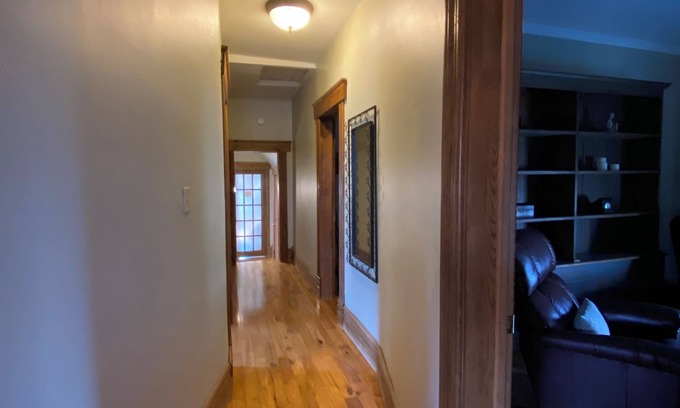 Southampton Apartamento | 4 Person, Downtown Southampton, Upper Level Apartment