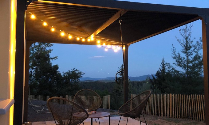 Ribes Casa | 4-person gite with swimming pool