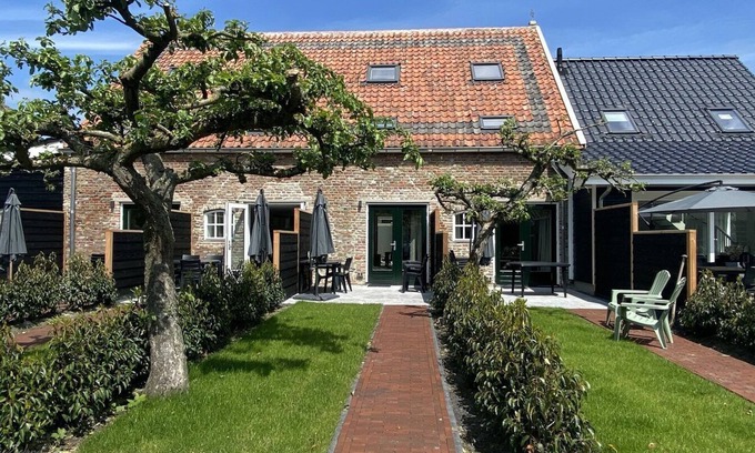 Zanddijk Casa | 4-Person Holiday Apartment in Veere