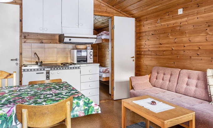 Are Casa | 4 person holiday home in JÄRPEN