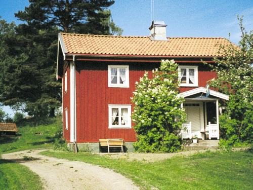 Granna Casa | 4 person holiday home in GRÄNNA-By Traum