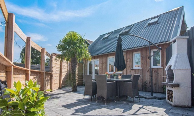 Wolphaartsdijk Casa | 4-person holiday home in Wolphaartsdijk