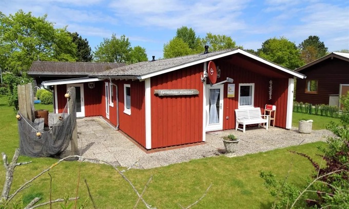 Norderteil Casa | 4 person vacation home Windrose with canoe in Otterndorf