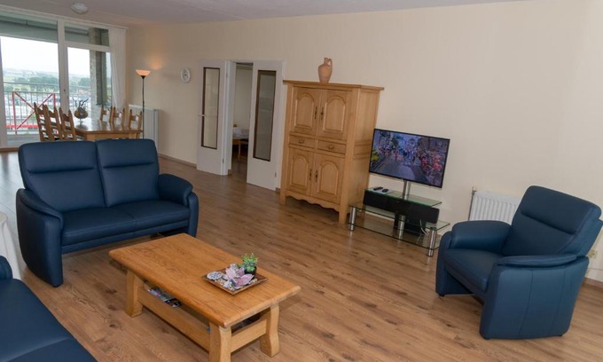 Breskens Apartamento | 4-persoons vakantieappartement met waanzinnig uitzicht - Port Scaldis 11-102
