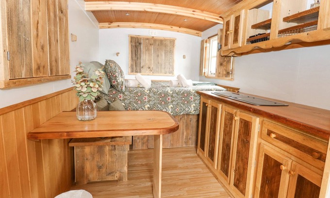 Hollow Meadows Cabaña | 4 Pheasant Lane