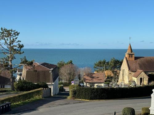 Benerville-sur-Mer Apartamento | 4 pieces 80m2, plage 7 mn a pied, parking gratuit