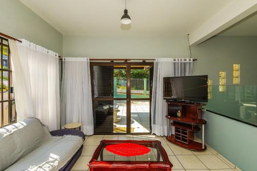 Itajuba Casa | 4 Quartos | A 250m da Praia do Grant | P238
