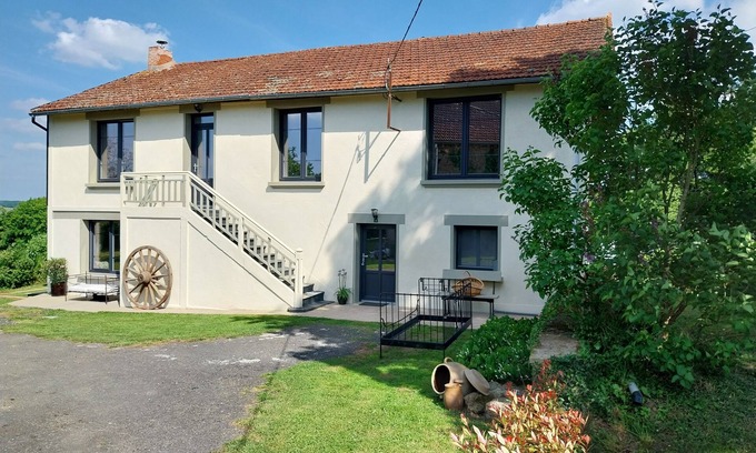 Saint-Sulpice-le-Dunois Casa | Charming 4-bedroom house in wonderful Saint-Sulpice-le-Dunois
