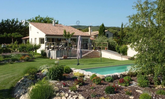 Lambesc Cabaña | 4-star gîte in Provence