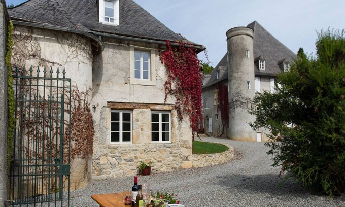 Moulis Casa | Casa rural ★★★★ en el corazón de los Pirineos, en el parque de un castillo
