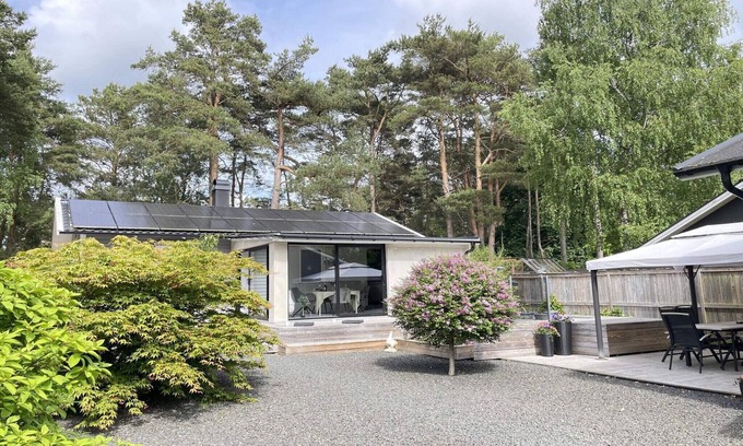 Sandskogen Casa | 4 star holiday home in LÖDDEKÖPINGE