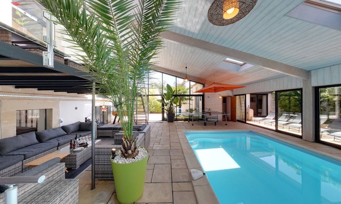 Port-des-Barques Villa | Villa 4 * vista al mar playa piscina cubierta jacuzzi privado climatizado sauna billar