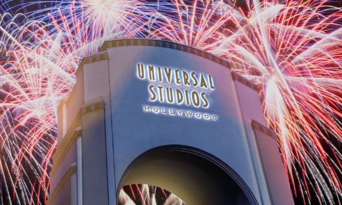 Mayflower Village Casa | 40% OFF 5B/3B 2 Master Bedrooms Close Pasadena, Rose Bowl, DTLA, Arcadia, etc