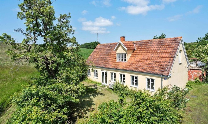 Borre Casa | 4037 Borre - Søndre Landevej 37