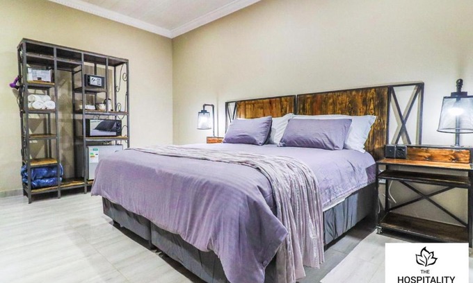 Klerksdorp Casa | 42 Upon Williams Guesthouse