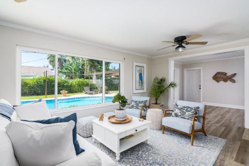 Convair Cove Casa | 430 Watts Way